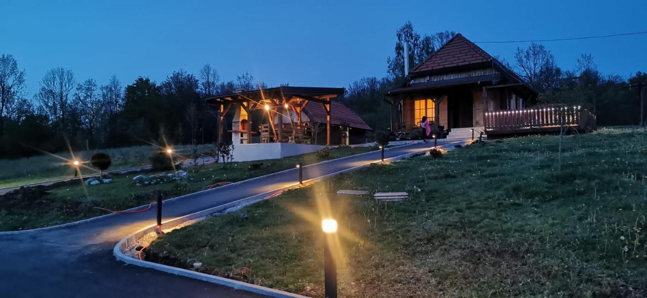 Kuca Za Odmor Markoci Rakovica Bagian luar foto