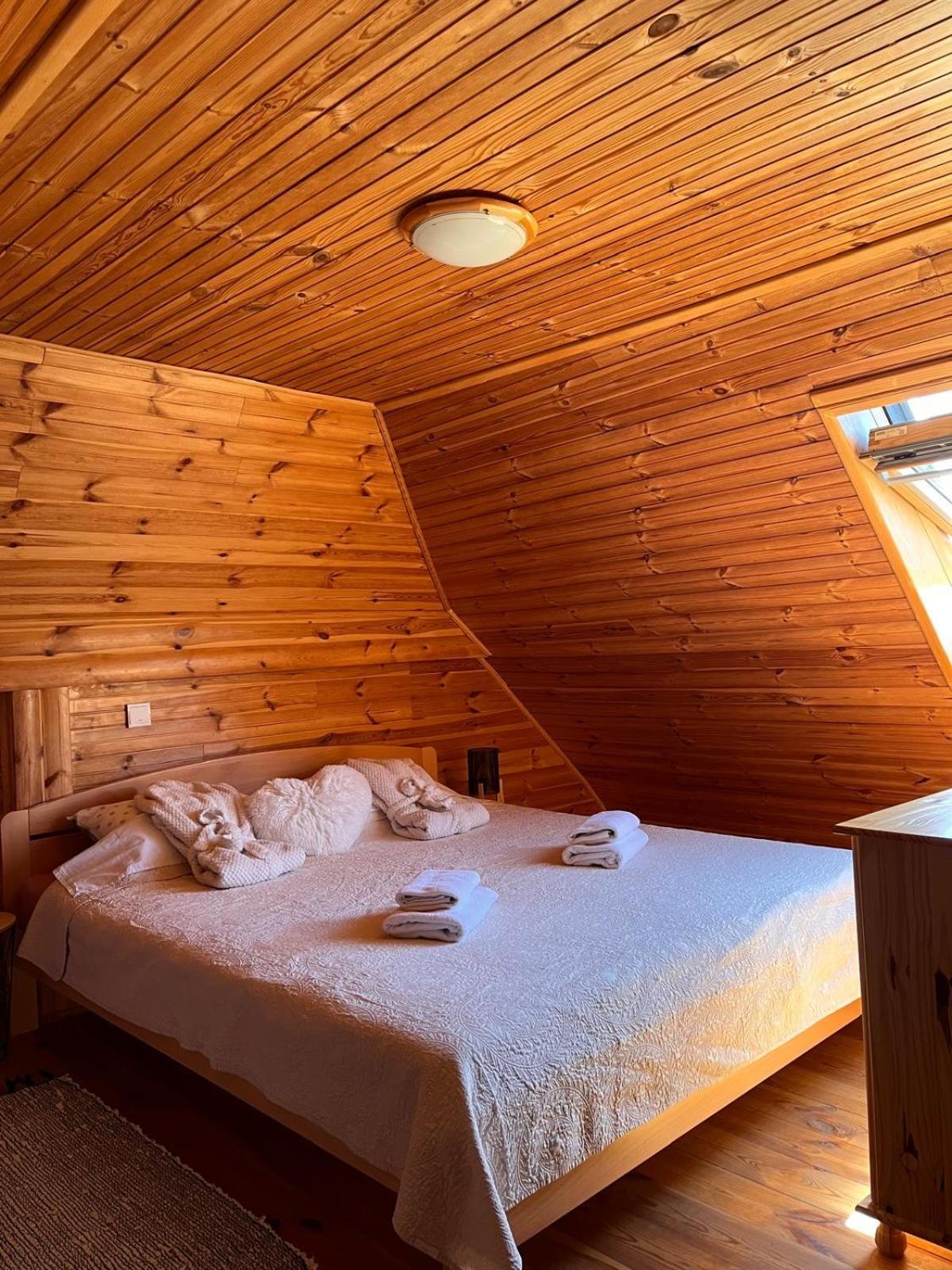 Kuca Za Odmor Markoci Rakovica Bagian luar foto
